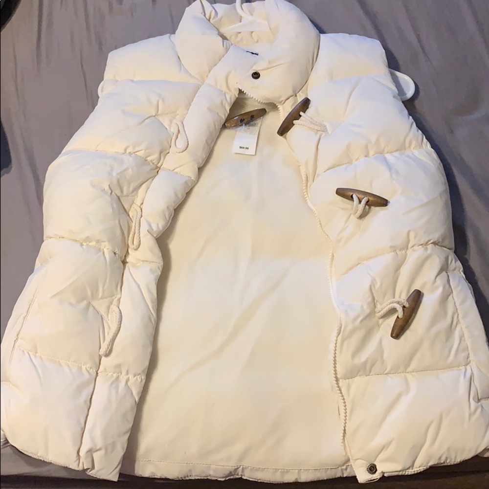 Gap vest